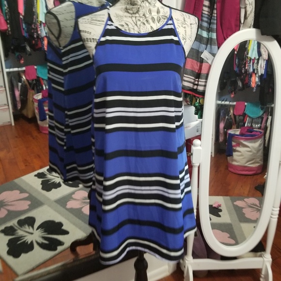Express Dresses & Skirts - 💙Adorable Express Striped Dress💙